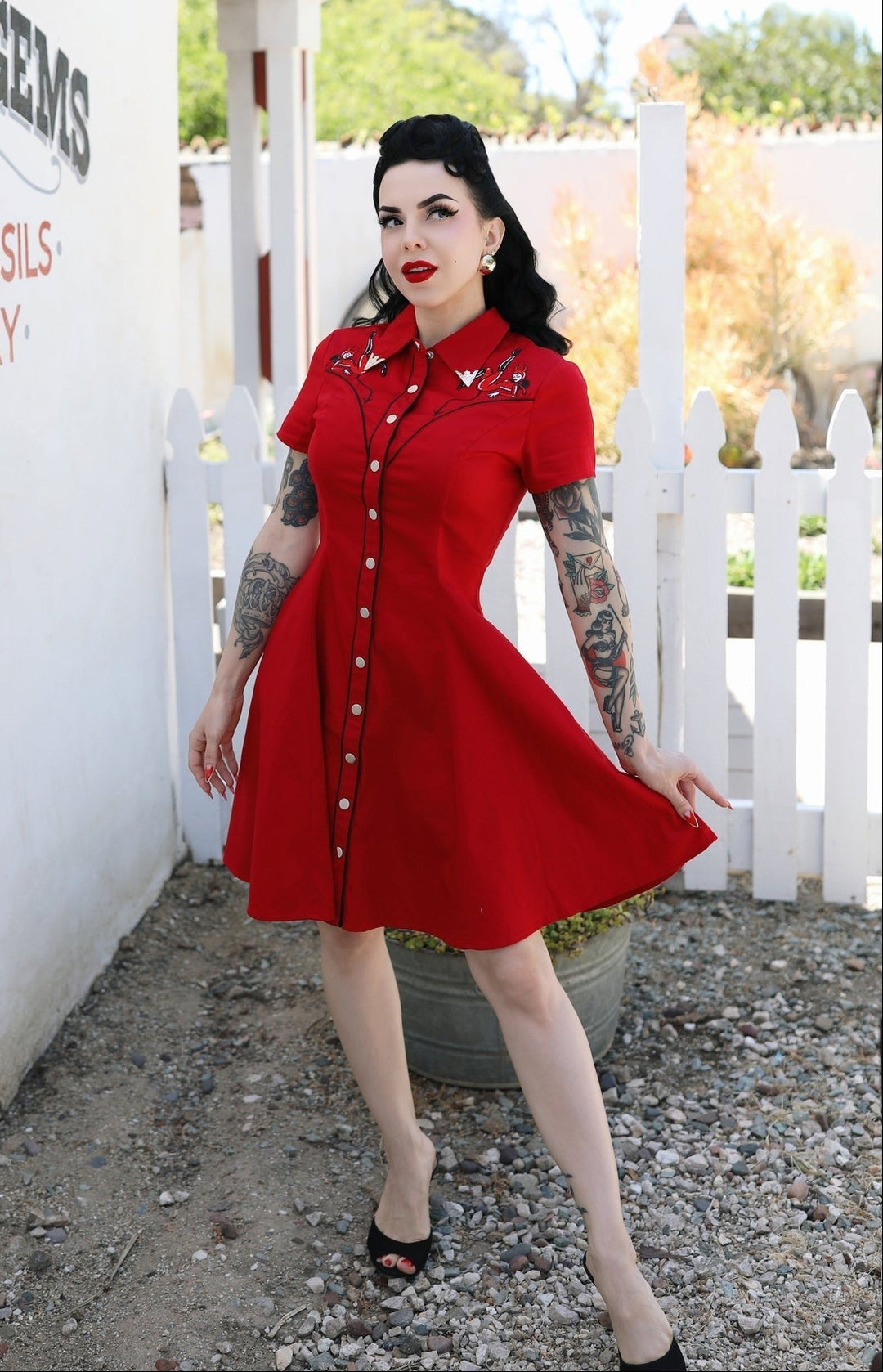 pinup dresses Rockabilly Halter Ruched 50s Style Short Wedding Dress Pinup Wedding Dress main image 0