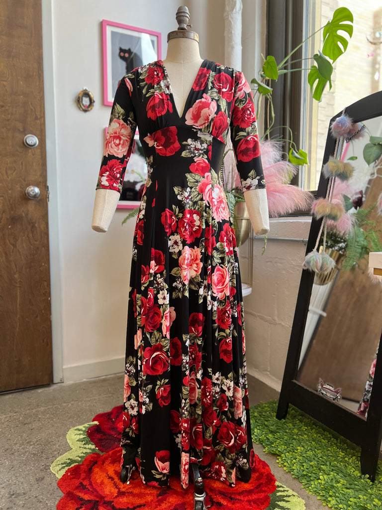 black and red long sleeve maxi dress Raquel 3/4 Sleeve Maxi Dress in Red Rose Print – ElleRebel