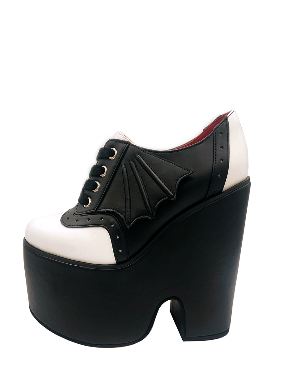 Batty Oxford – ElleRebel